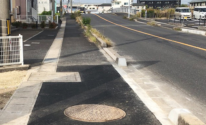 東津田歩道出入口整備工事